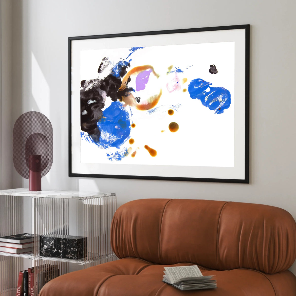 horizontal black frame